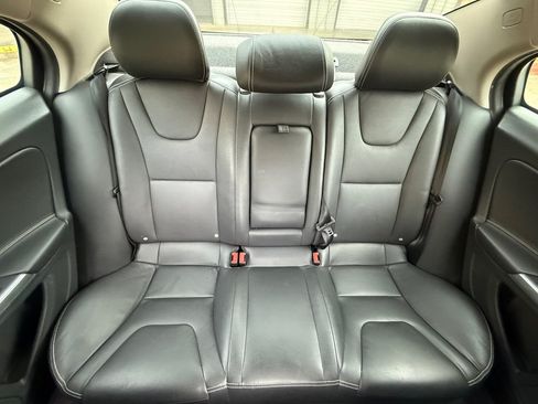 Used 2018 Volvo S60 T5 Dynamic w/ Vision Package FWD image 14