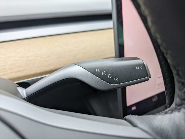 Used 2022 Tesla Model 3 RWD image 25