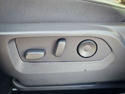 New 2026 Buick Envision Sport Touring AWD/4WD image 17