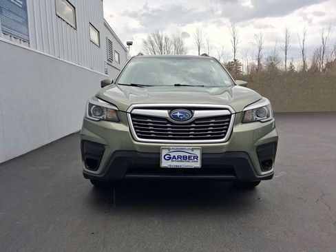 Used 2019 Subaru Forester Premium w/ All-Weather Package AWD/4WD image 6