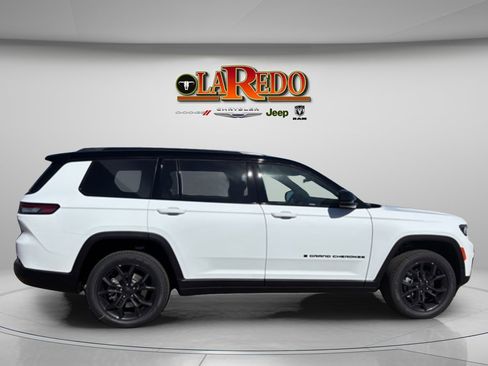 New 2025 Jeep Grand Cherokee L Limited image 8