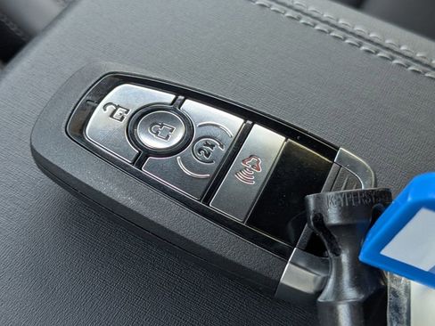 New 2025 Ford Bronco Outer Banks image 33