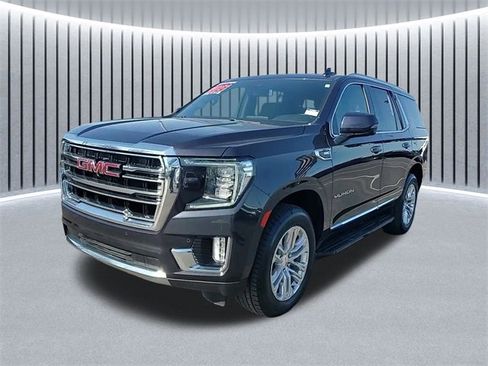 Used 2023 GMC Yukon SLT w/ SLT Premium Package image 12