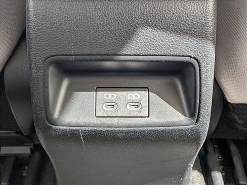 Used 2023 Toyota Corolla LE FWD image 18