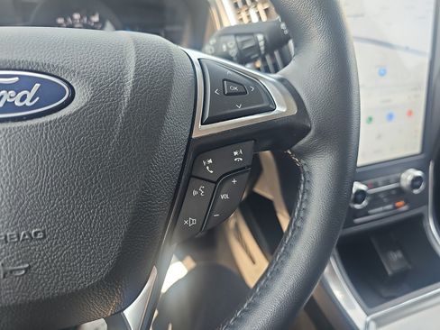 Used 2023 Ford Edge Titanium w/ Equipment Group 301A AWD/4WD image 24