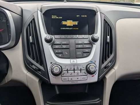 Used 2017 Chevrolet Equinox LT w/ Convenience Package FWD image 19