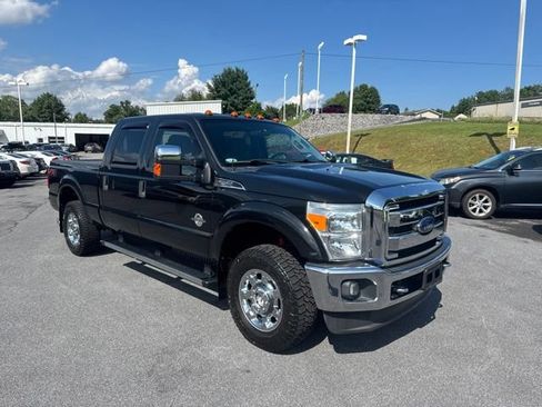 Used 2013 Ford F250 XLT w/ Chrome Pkg AWD/4WD image 2