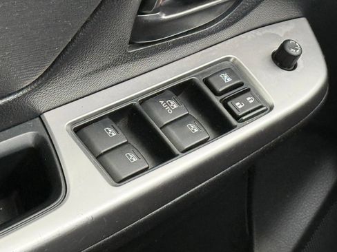 Used 2016 Subaru Impreza 2.0i AWD/4WD image 31