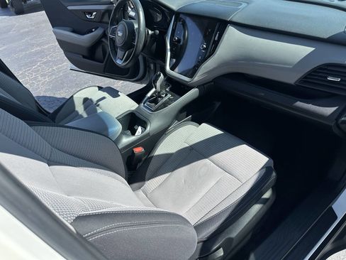 Used 2020 Subaru Outback Premium image 17