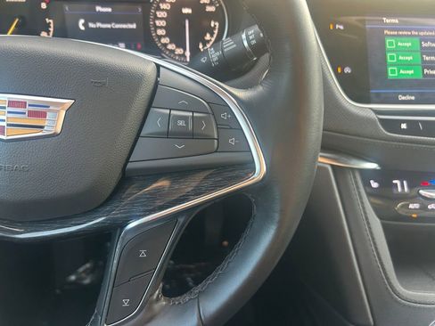 Used 2023 Cadillac XT5 Premium Luxury image 18