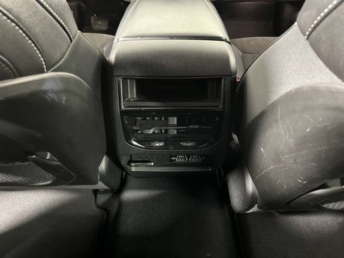 Used 2023 Jeep Grand Cherokee Altitude image 85