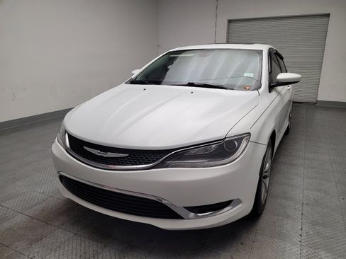 Used 2015 Chrysler 200 Limited w/ Convenience Group FWD image 15