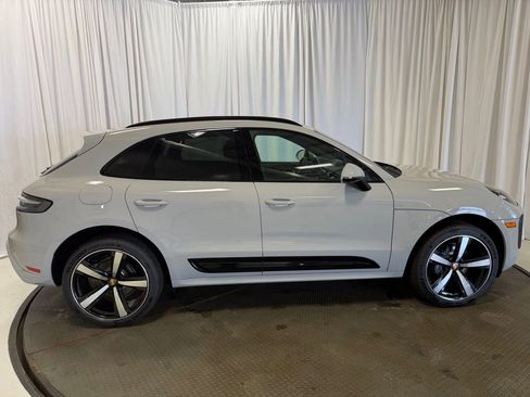 New 2026 Porsche Macan image 30