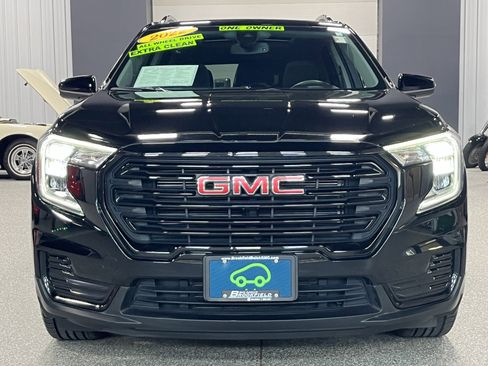 Certified 2022 GMC Terrain SLE w/ Driver Convenience Package AWD/4WD image 7