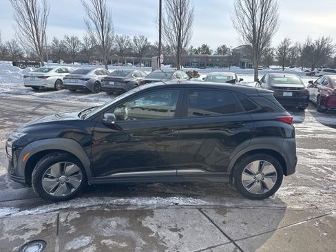 Used 2021 Hyundai Kona Ultimate image 6