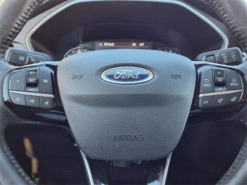 Certified 2021 Ford Escape SEL image 17