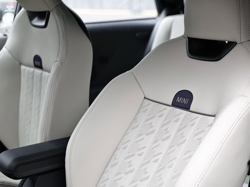 New 2026 MINI Cooper 2-Door Hardtop image 20
