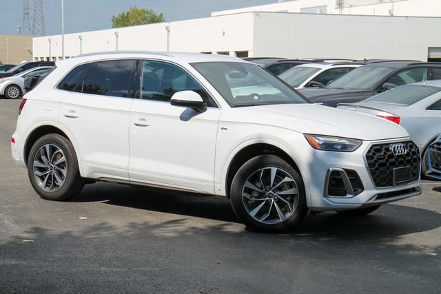Used 2024 Audi Q5 2.0T Premium w/ Convenience Package AWD/4WD image 13