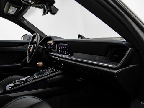 Used 2025 Porsche 911 Carrera T image 45