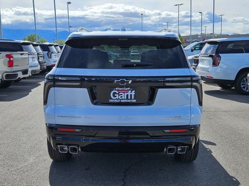 New 2026 Chevrolet Traverse High Country AWD/4WD image 4