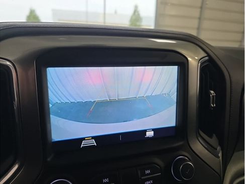 Used 2020 Chevrolet Silverado 1500 LT w/ All-Star Edition image 22