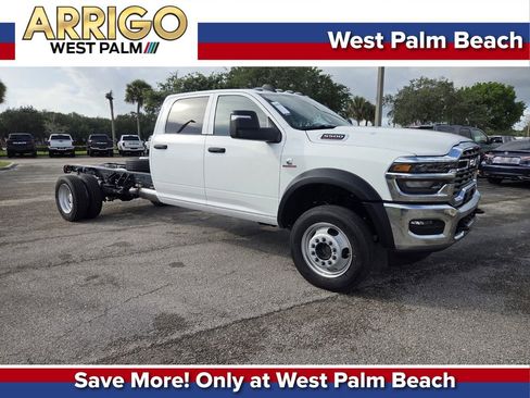 New 2026 RAM 5500 Tradesman w/ Chrome Appearance Group AWD/4WD image 1