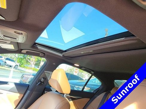 Used 2024 INFINITI Q50 Sensory image 5