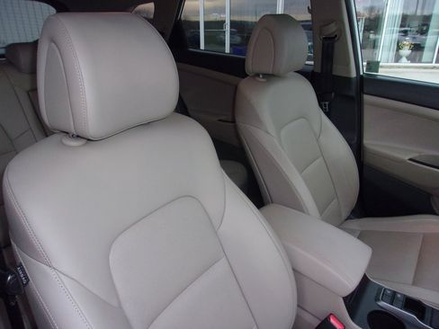 Used 2017 Hyundai Tucson Limited w/ Cargo Package image 10