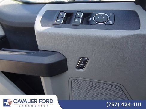 Used 2017 Ford F250 XL w/ STX Appearance Package AWD/4WD image 12