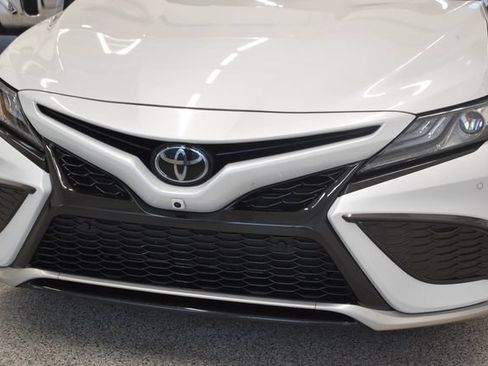 Used 2021 Toyota Camry XSE w/ Navigation Package FWD image 14