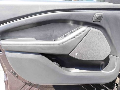 Certified 2022 Ford Mustang Mach-E Premium AWD/4WD image 27