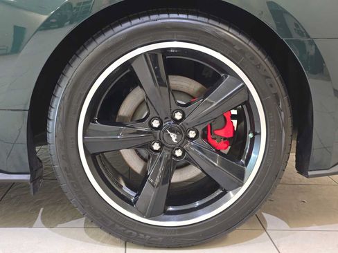 Used 2019 Ford Mustang Bullitt RWD image 8