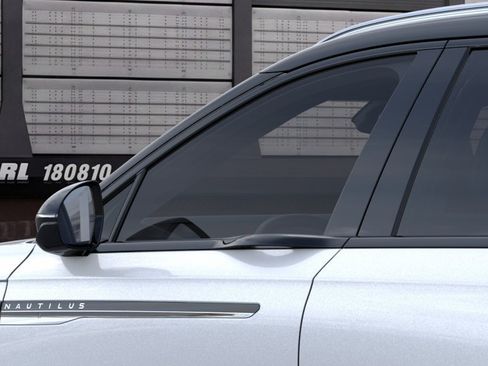 New 2026 Lincoln Nautilus Reserve AWD/4WD image 20