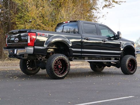 Used 2017 Ford F250 Lariat w/ Lariat Value Package image 5