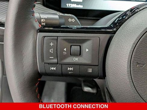 Certified 2025 Nissan Kicks SR w/ SR Premium Package AWD/4WD image 18
