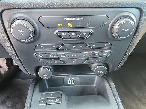 Used 2022 Ford Ranger Lariat w/ Equipment Group 501A High AWD/4WD image 21