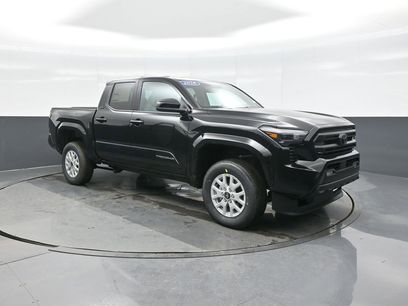 New 2026 Toyota Tacoma SR5