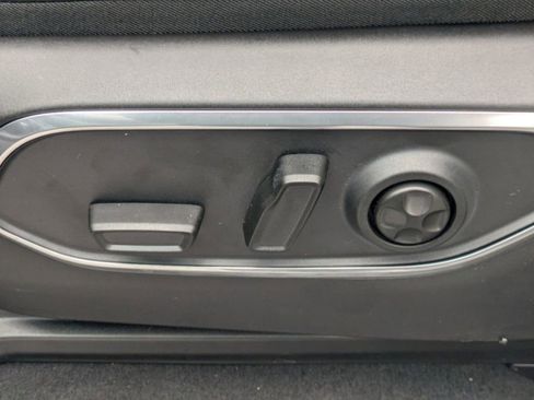 New 2026 Jeep Grand Wagoneer Limited AWD/4WD image 22