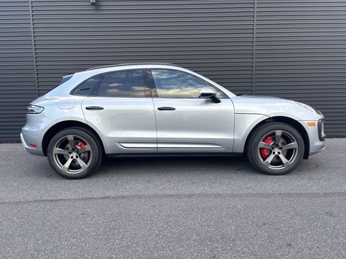 New 2026 Porsche Macan S image 6