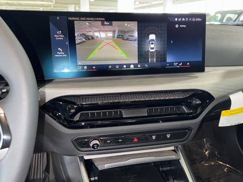 New 2026 BMW 330i Sedan w/ Convenience Package RWD image 21
