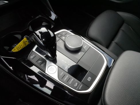 Used 2023 BMW X4 xDrive30i w/ Convenience Package image 26