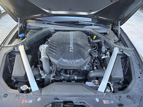 Used 2025 Genesis G70 3.3T Advanced w/ Sport Prestige Package image 18