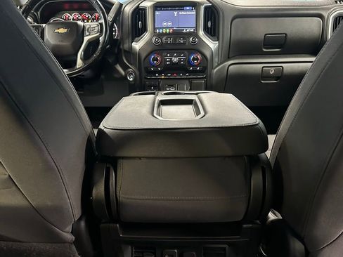 Used 2019 Chevrolet Silverado 1500 LT w/ All-Star Edition AWD/4WD image 39