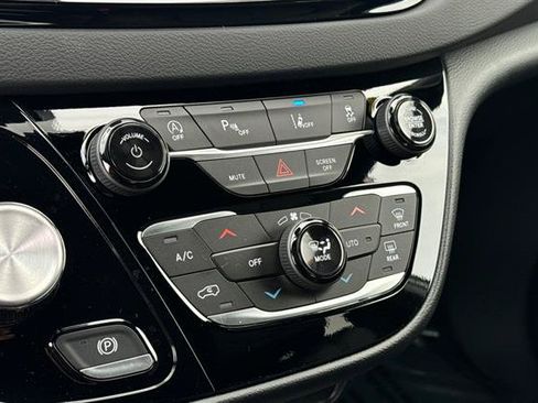 New 2026 Chrysler Voyager LX FWD image 16