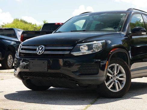 Used 2015 Volkswagen Tiguan S AWD/4WD image 2