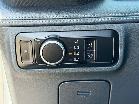 Used 2024 Ford Mustang Premium RWD image 32