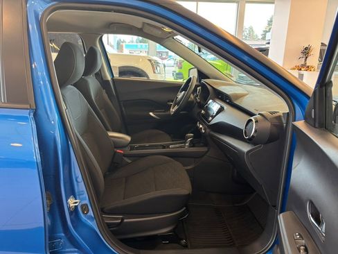 Certified 2023 Nissan Kicks SV image 25