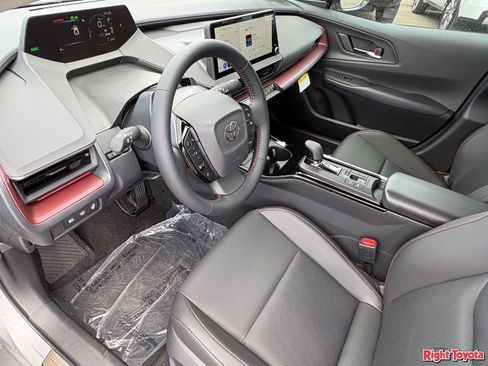 New 2026 Toyota Prius Plug-In Hybrid FWD image 19