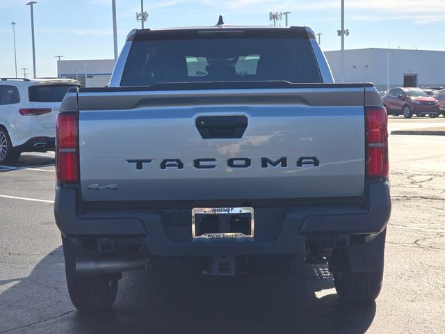 Used 2024 Toyota Tacoma SR AWD/4WD image 15