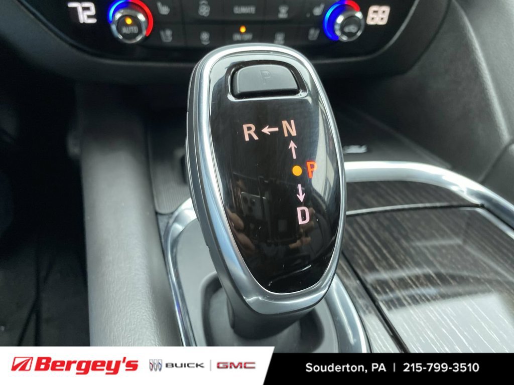 Certified 2021 Buick Enclave Avenir w/ Avenir Technology Package AWD/4WD image 19